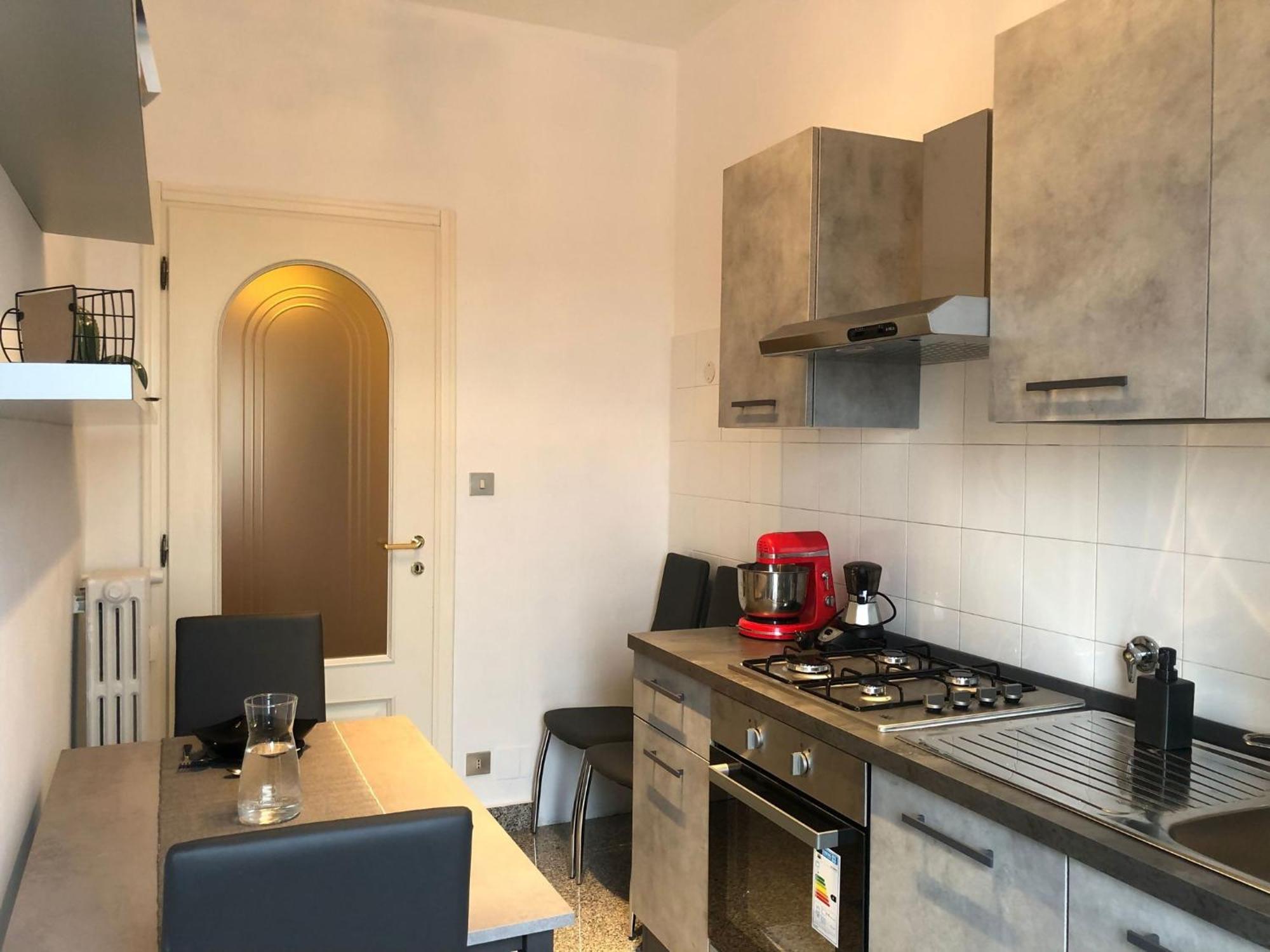 Metro Molinette Panoramico Con 6 Posti Letto Apartment Turin Exterior photo